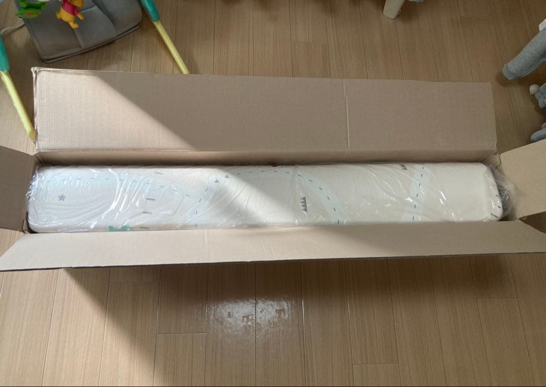 【美品】popomi プレイマット ビビットタウン 140×200×1.6cm