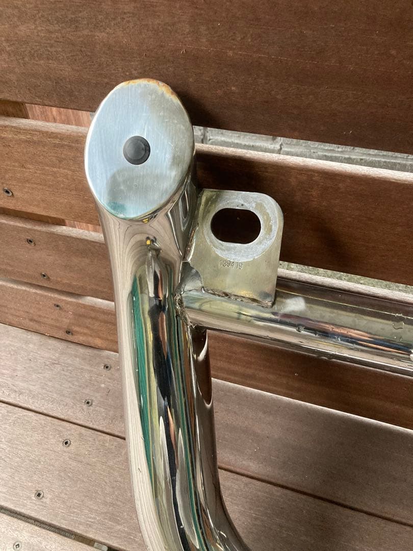 200系ハイエース　バンパーガード