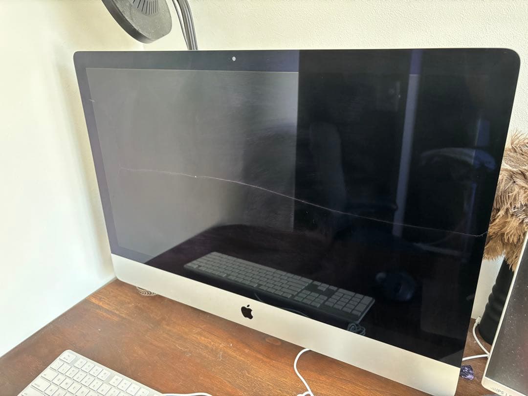 iMac 5k 27inch Radeon搭載　VESA