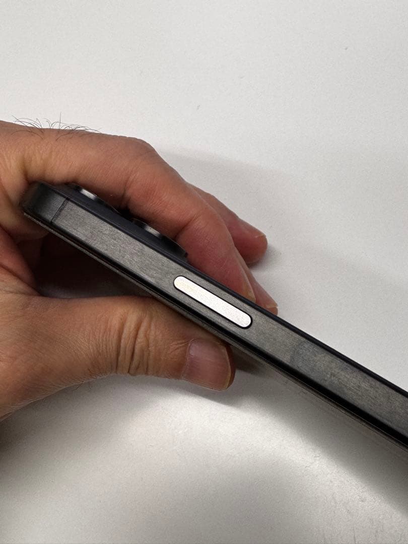 【ジャンク】iPhone 15Pro スペースブラック 本体　128GB