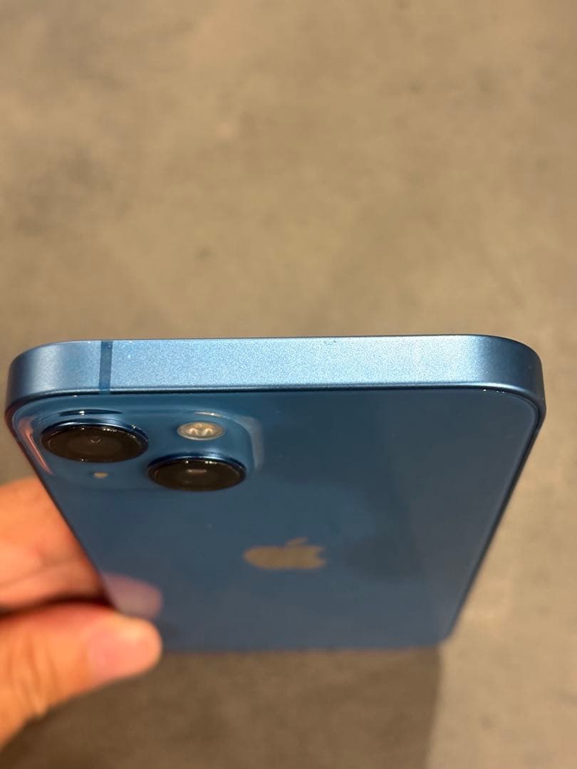 Apple iPhone 13 本体 ブルー256GB 美品