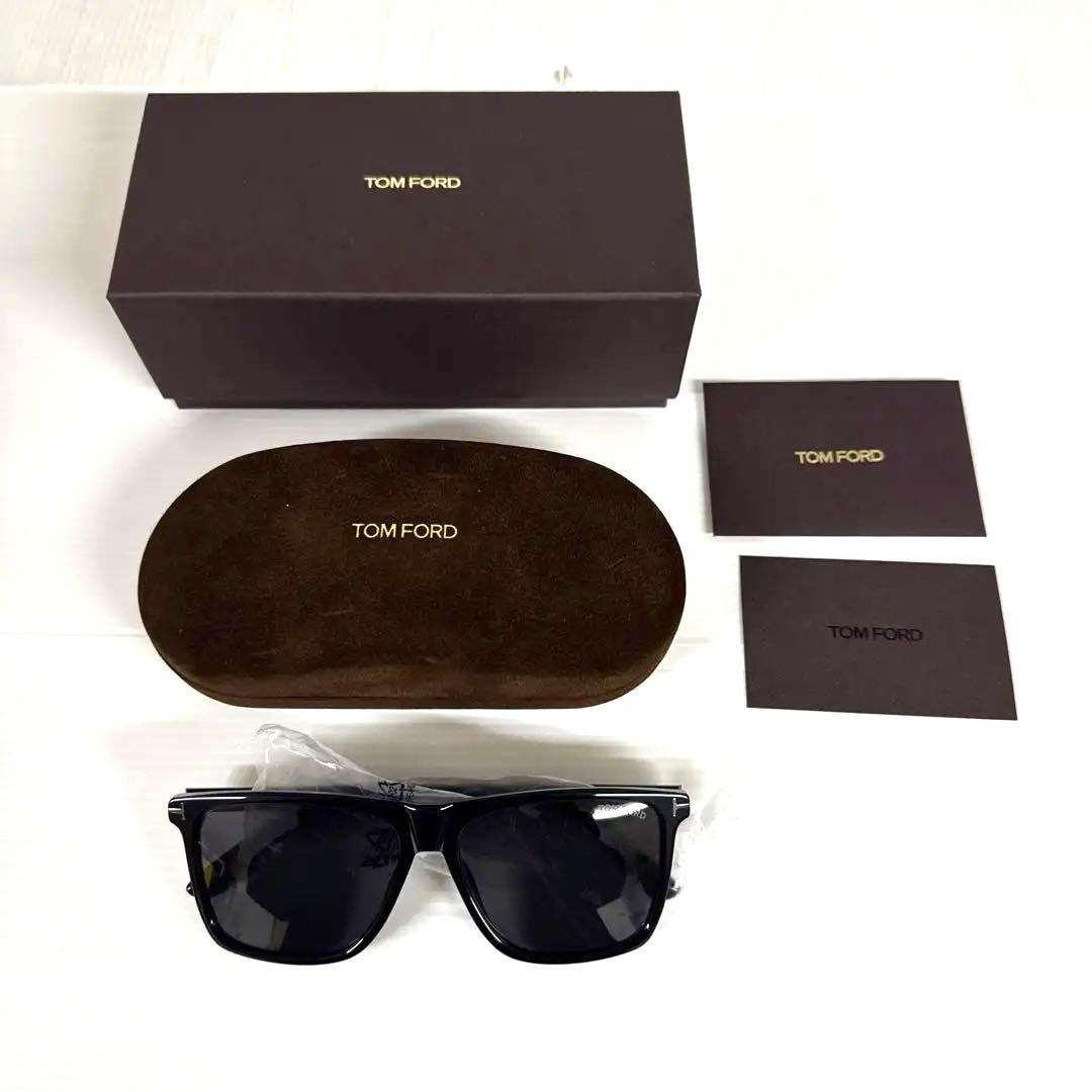 トムフォード Fletcher サングラス FT0832-N-59-01A