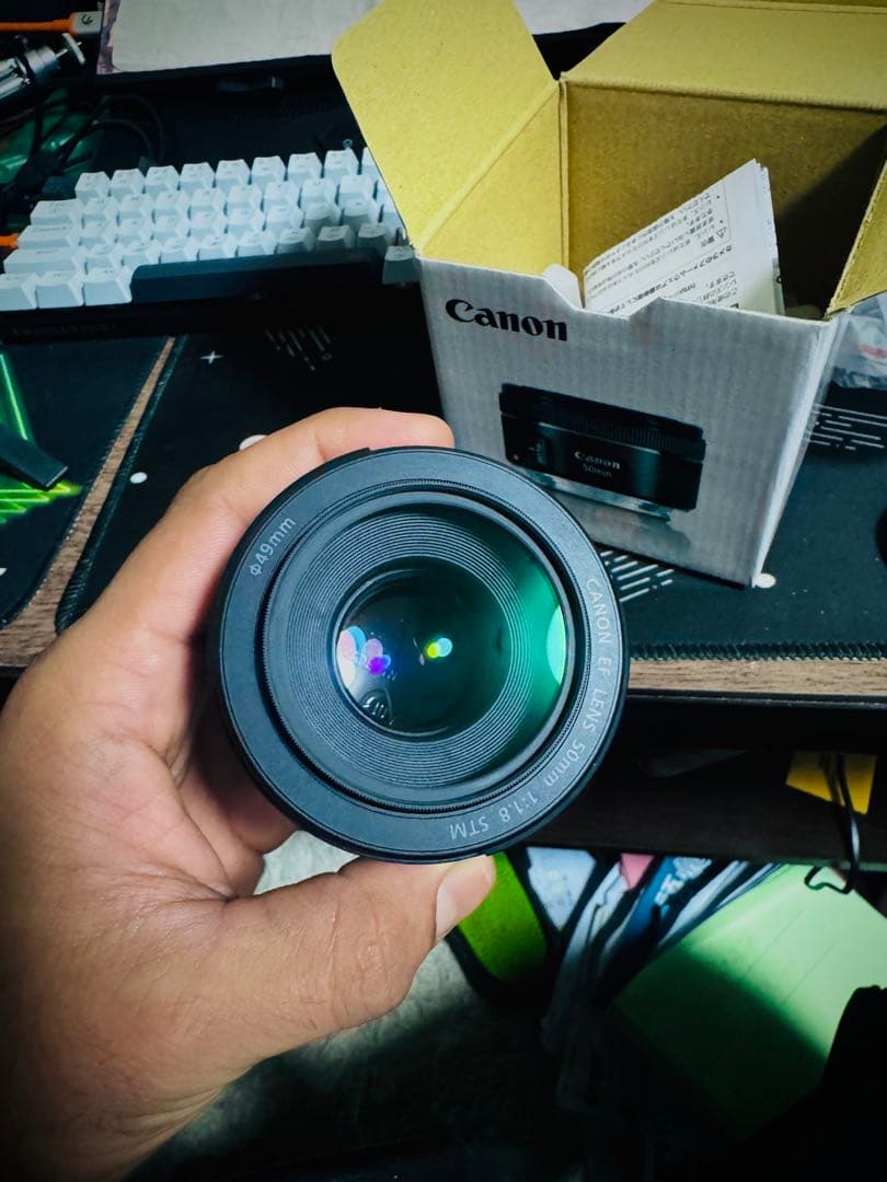 極美品Kiss X4 18-55mm + 50mm単焦点 + フード付フルセット