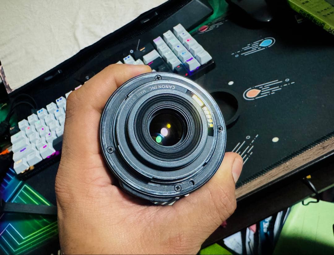 極美品Kiss X4 18-55mm + 50mm単焦点 + フード付フルセット