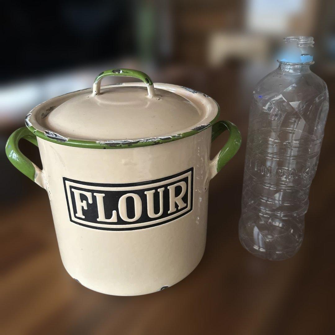 ⭐︎イギリスアンティークFLour 蓋付きキャニスター⭐︎