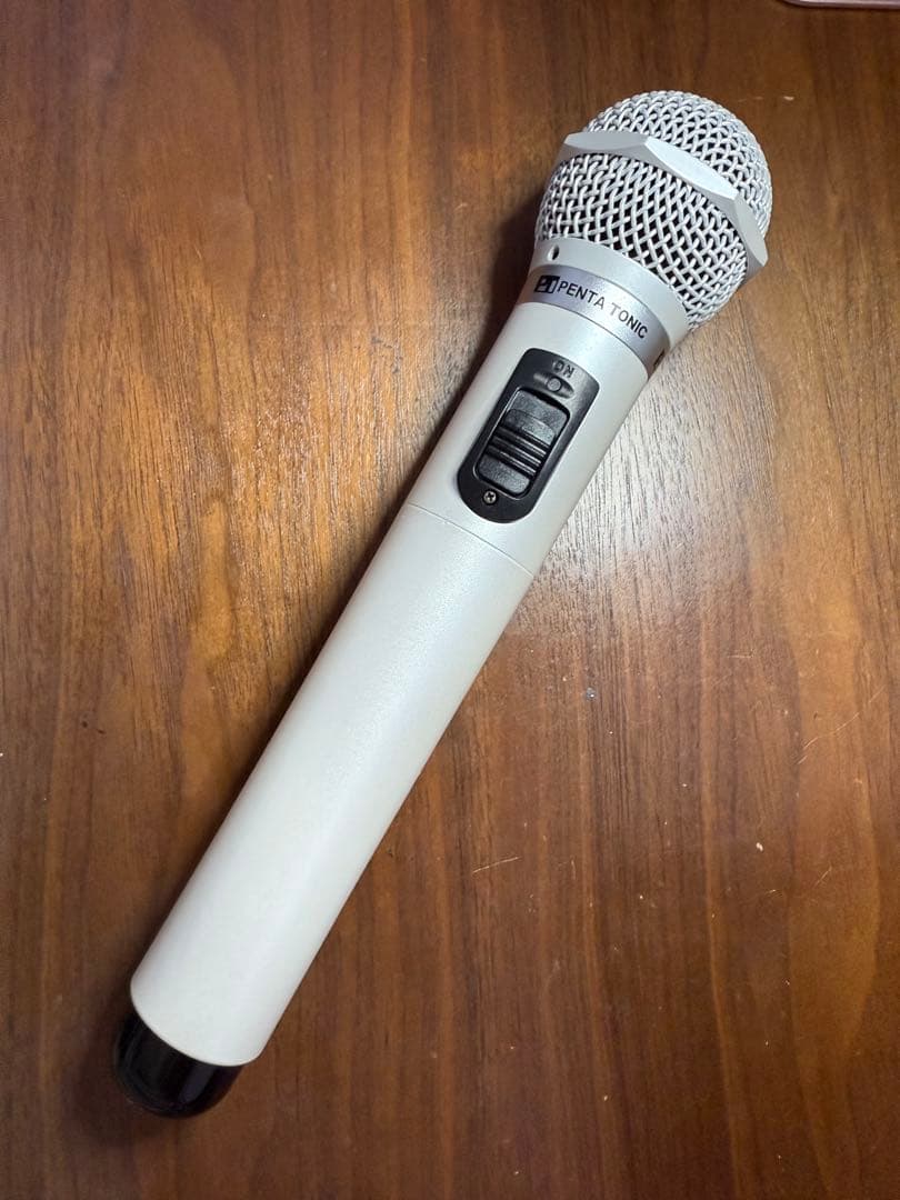 カラオケマイマイク GTM-150 パールホワイト ペンタトニック 定価2万3千