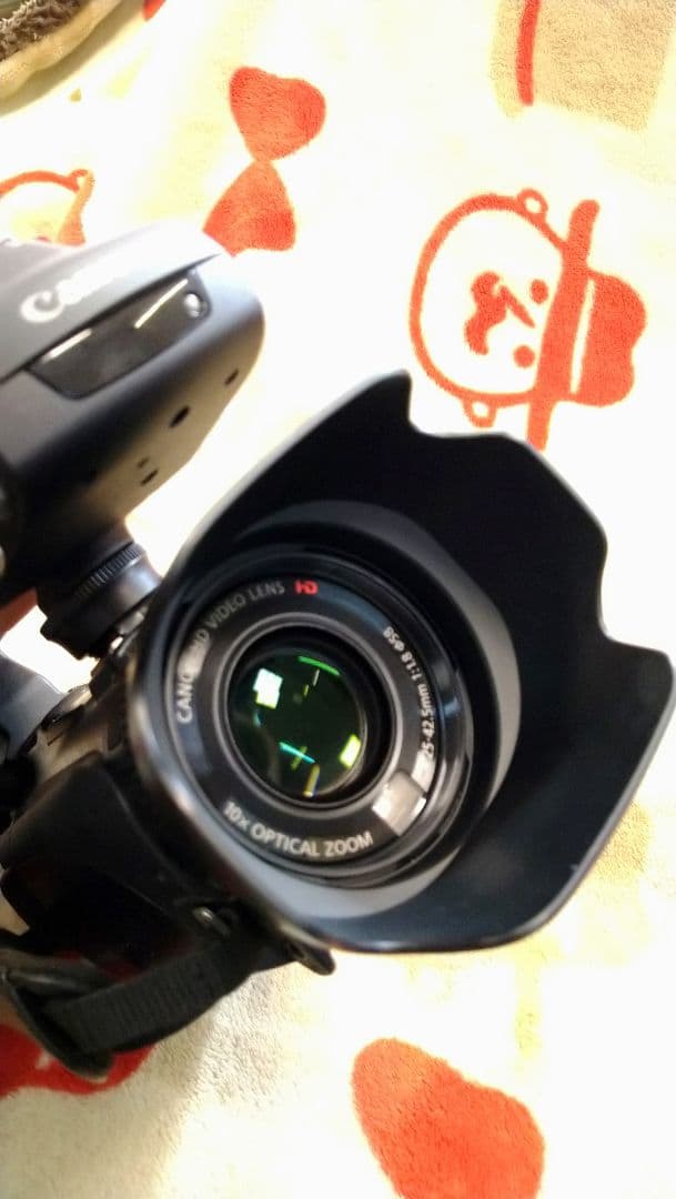 2037✡　Canon XA10 業務用ビデオカメラ本体