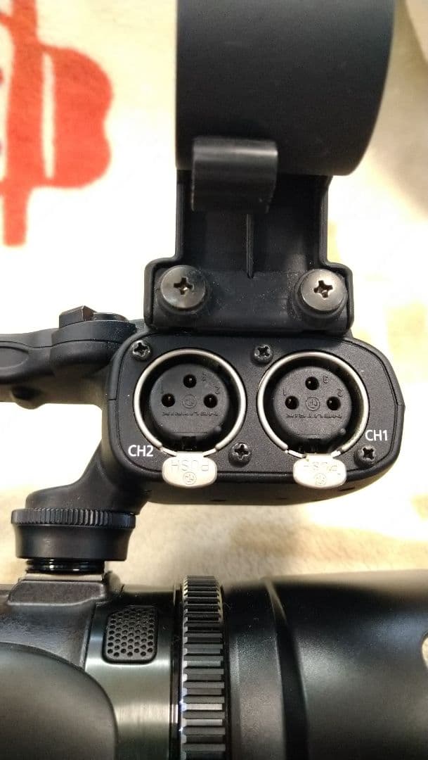 2037✡　Canon XA10 業務用ビデオカメラ本体