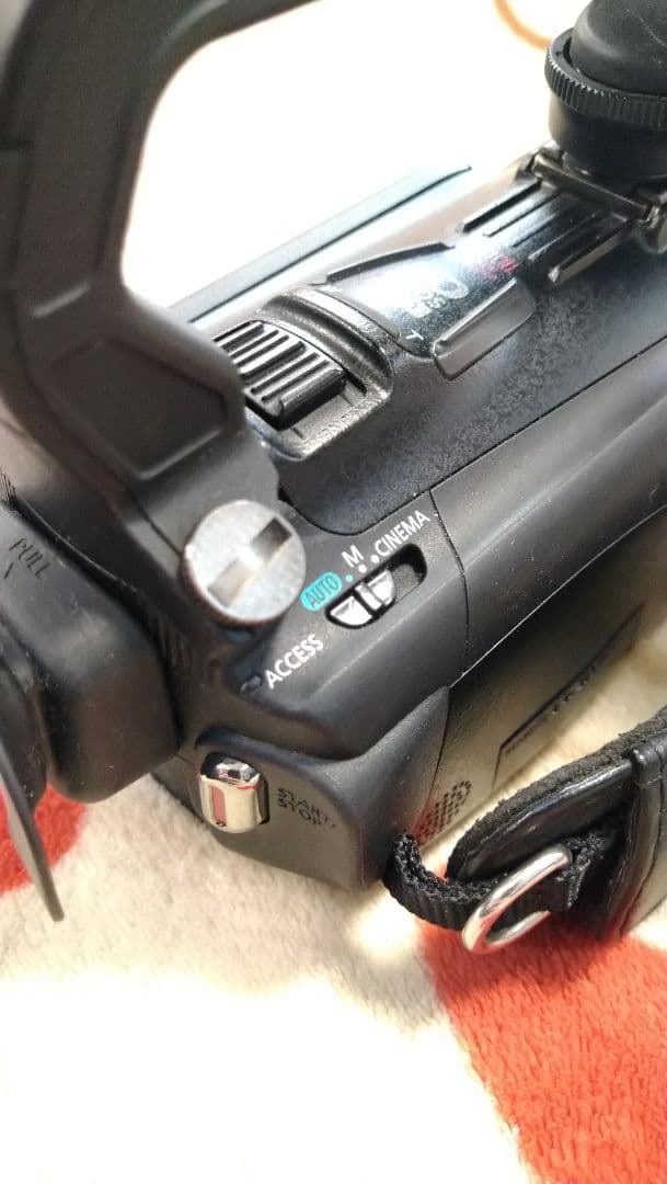 2037✡　Canon XA10 業務用ビデオカメラ本体