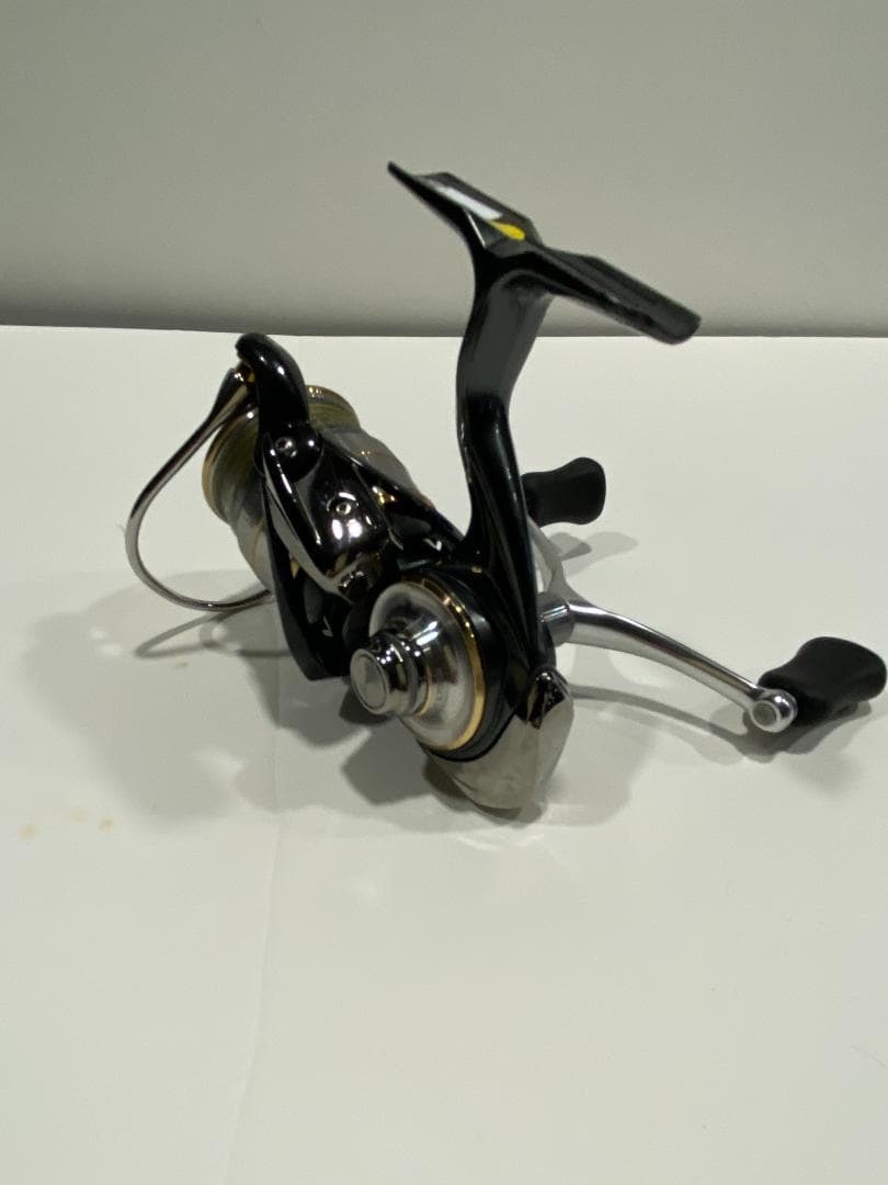 20 LUVIAS LT2500S-DH ルビアス