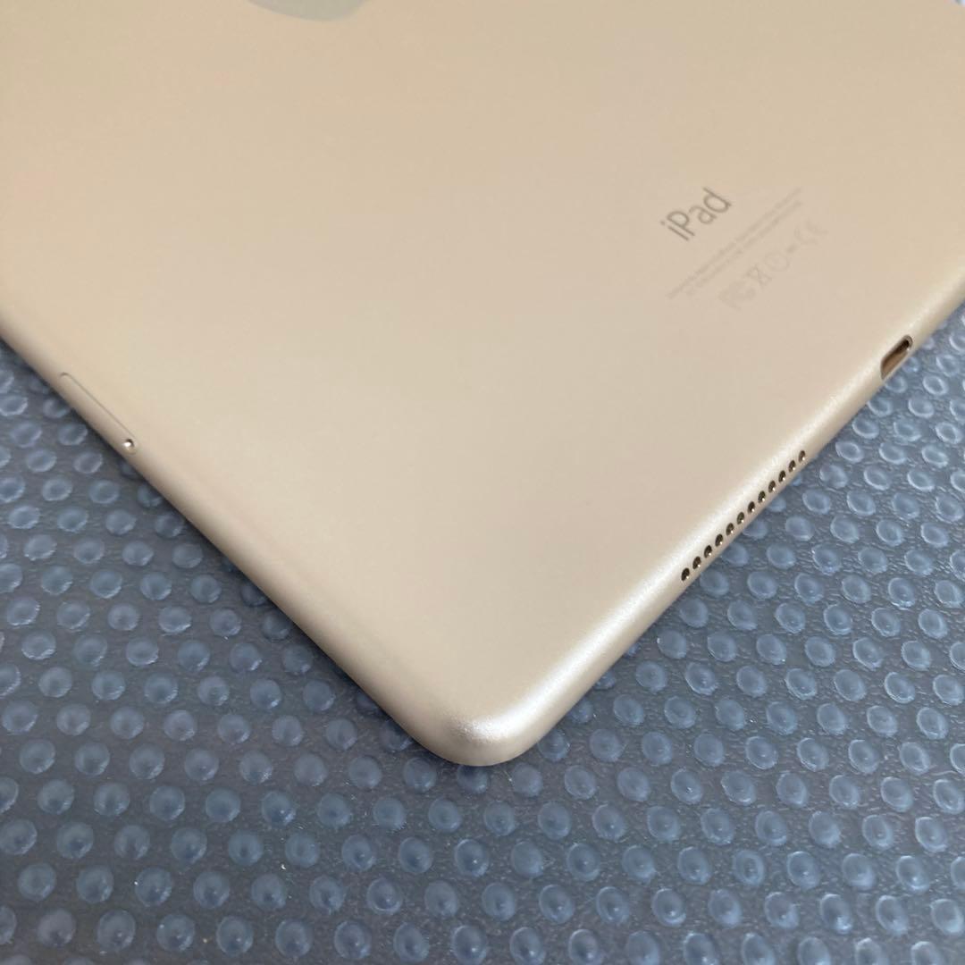 2580 外観美品☆iPad Pro 128GB 9.7インチ SIMフリー☆