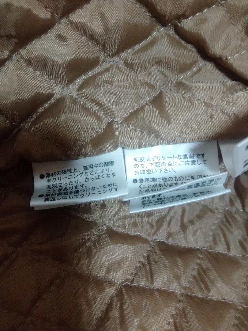 バーバリーブルーレーベルフォックスファー付コットンJKT新品38定価63000円