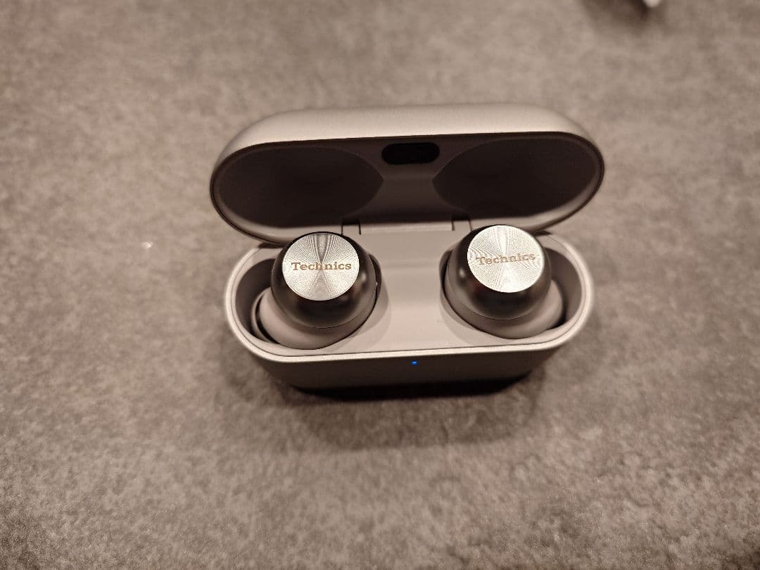 Technics AZ100 ワイヤレスイヤホン シルバー