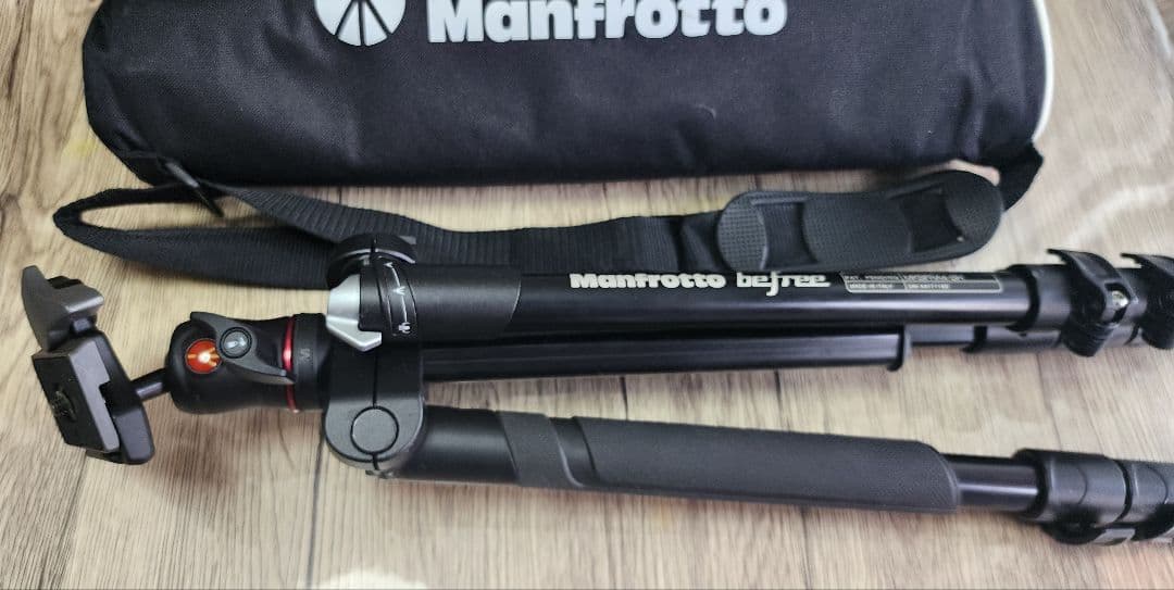 その他 Manfrotto Be Free travel tripod