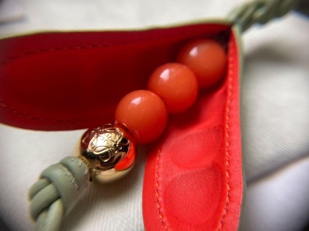 LOEWE Pea Pod ロエベ　ピーポッド　チャーム 完売品 美品