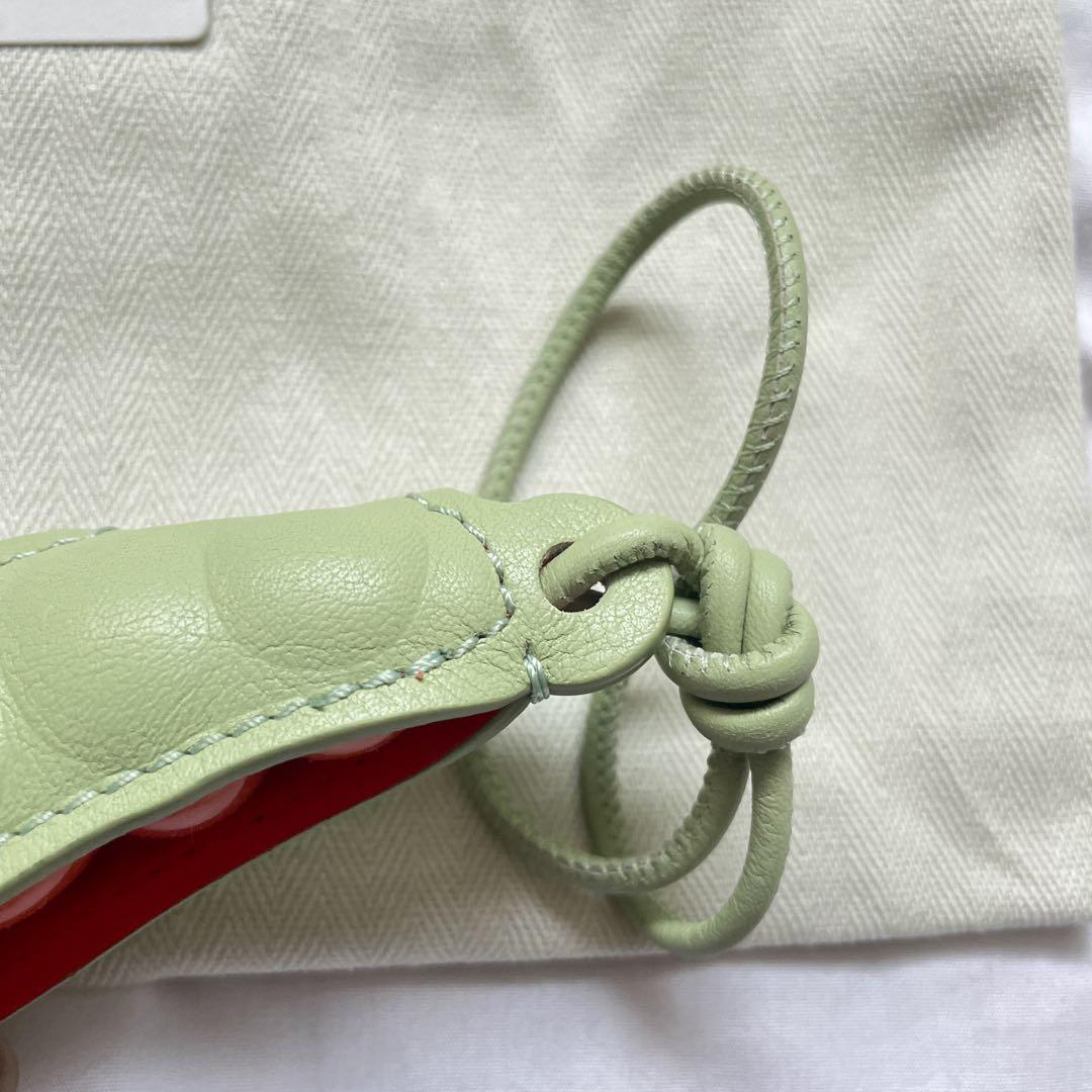 LOEWE Pea Pod ロエベ　ピーポッド　チャーム 完売品 美品