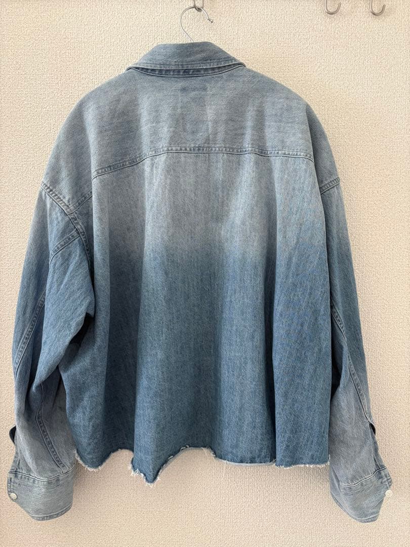 ウィムガゼット　デニムシャツ