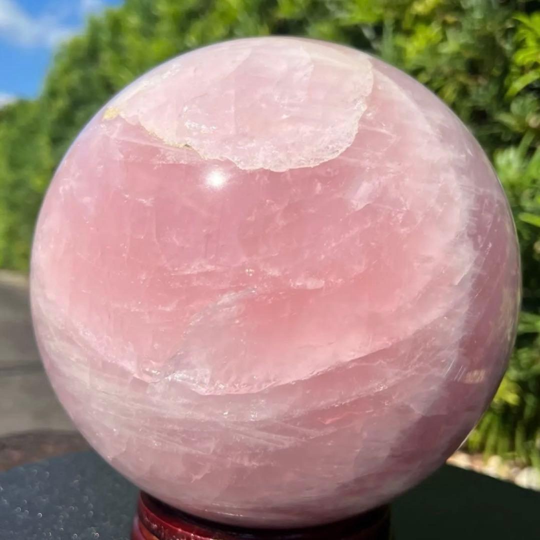 ☆超極大 ピンクスフィア☆特別出品☆優美☆虹入り ローズクォーツ 丸玉 天然石