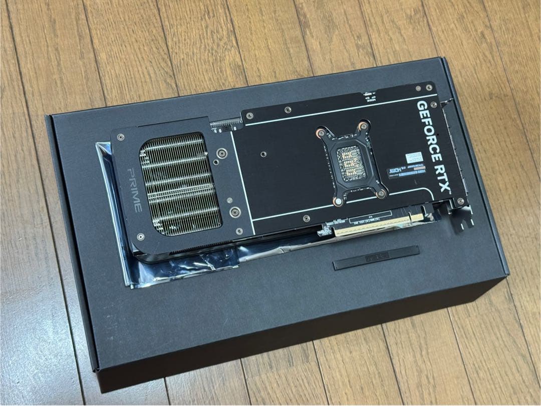 グラフィックボード・グラボ・ビデオカード ASUS PRIME GeForce RTX 5080 16GB