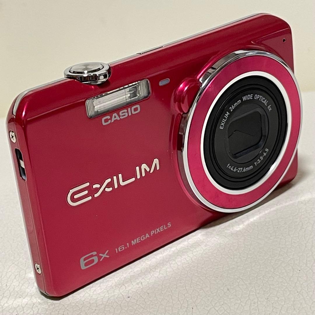 極美品！ カシオEXILIM EX-Z770 レッド デジカメ デジタルカメラ