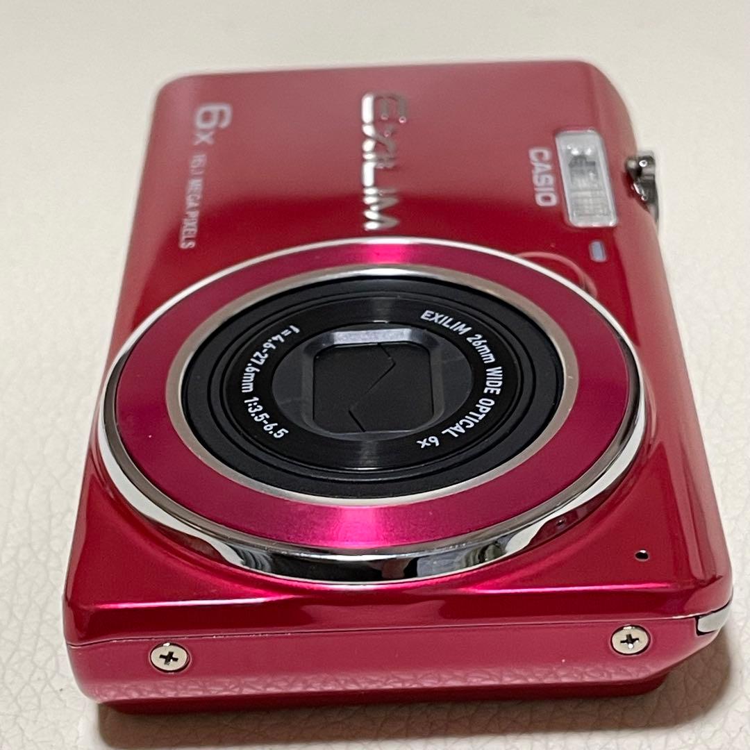 極美品！ カシオEXILIM EX-Z770 レッド デジカメ デジタルカメラ
