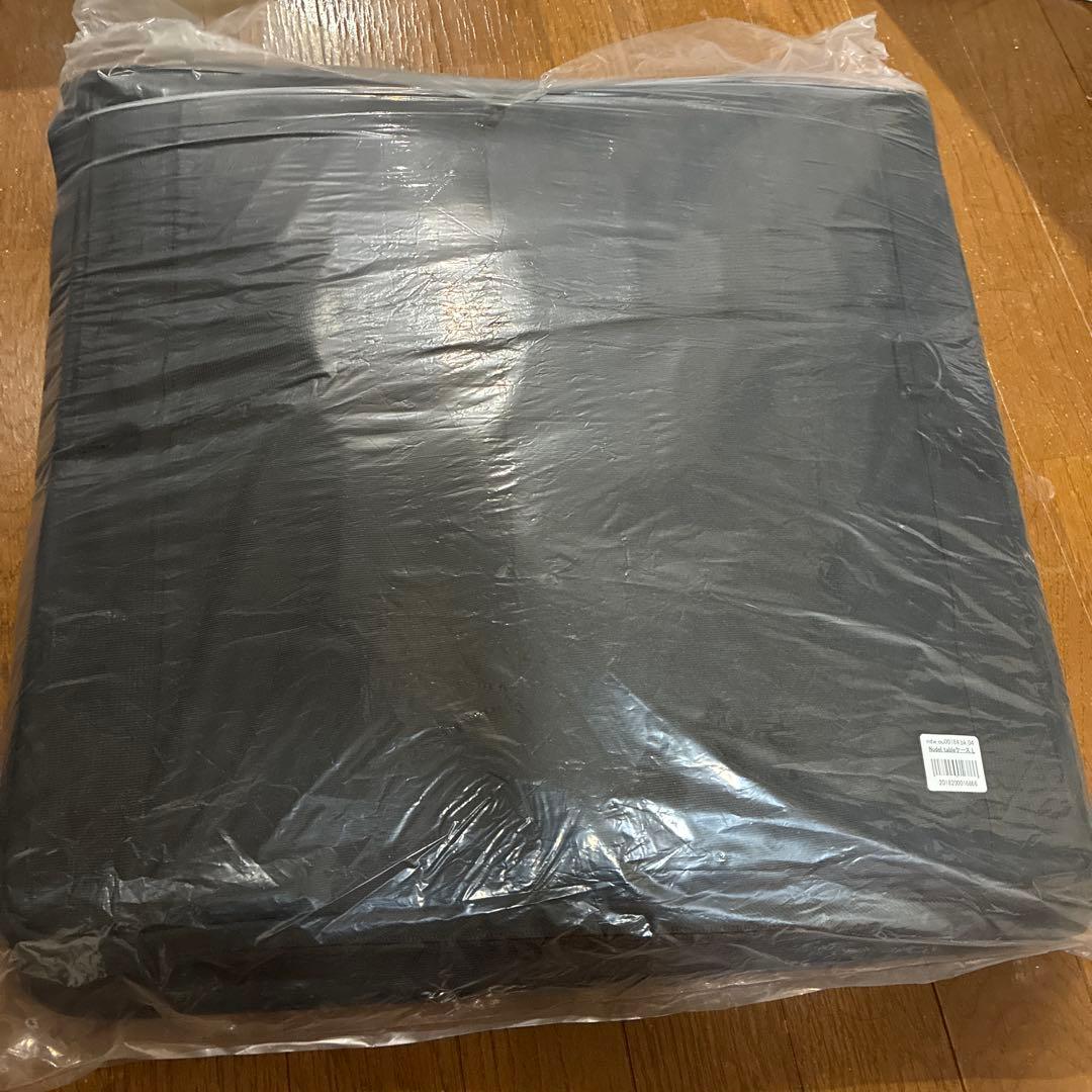 ネルデザインワークス×ノデルデザインButterfly tableM