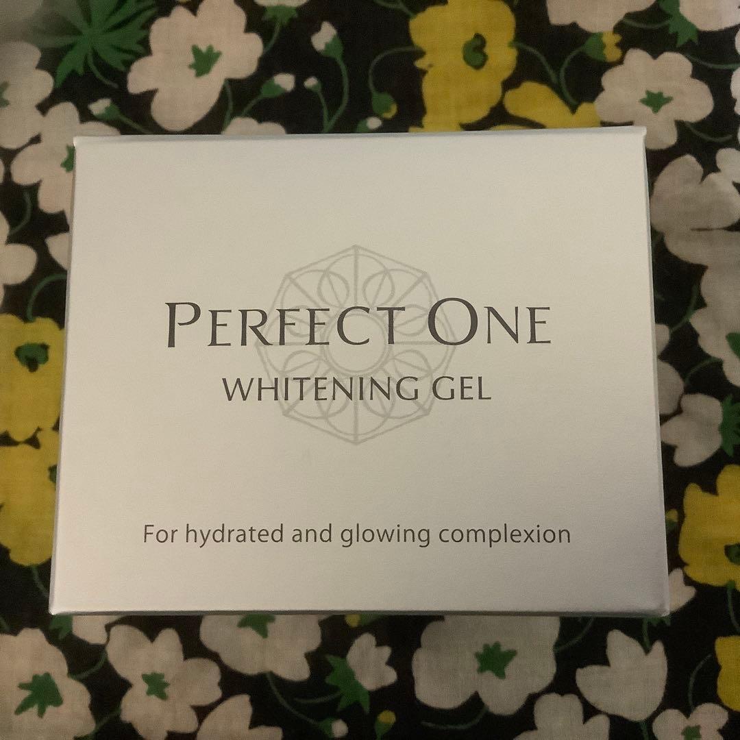 ⭐️【パーフェクトワン】　薬用ホワイトニングジェル　3個セット