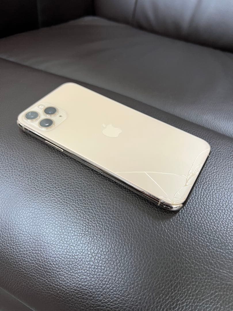 iPhone11 Pro 256G 本体 ひび割れあり