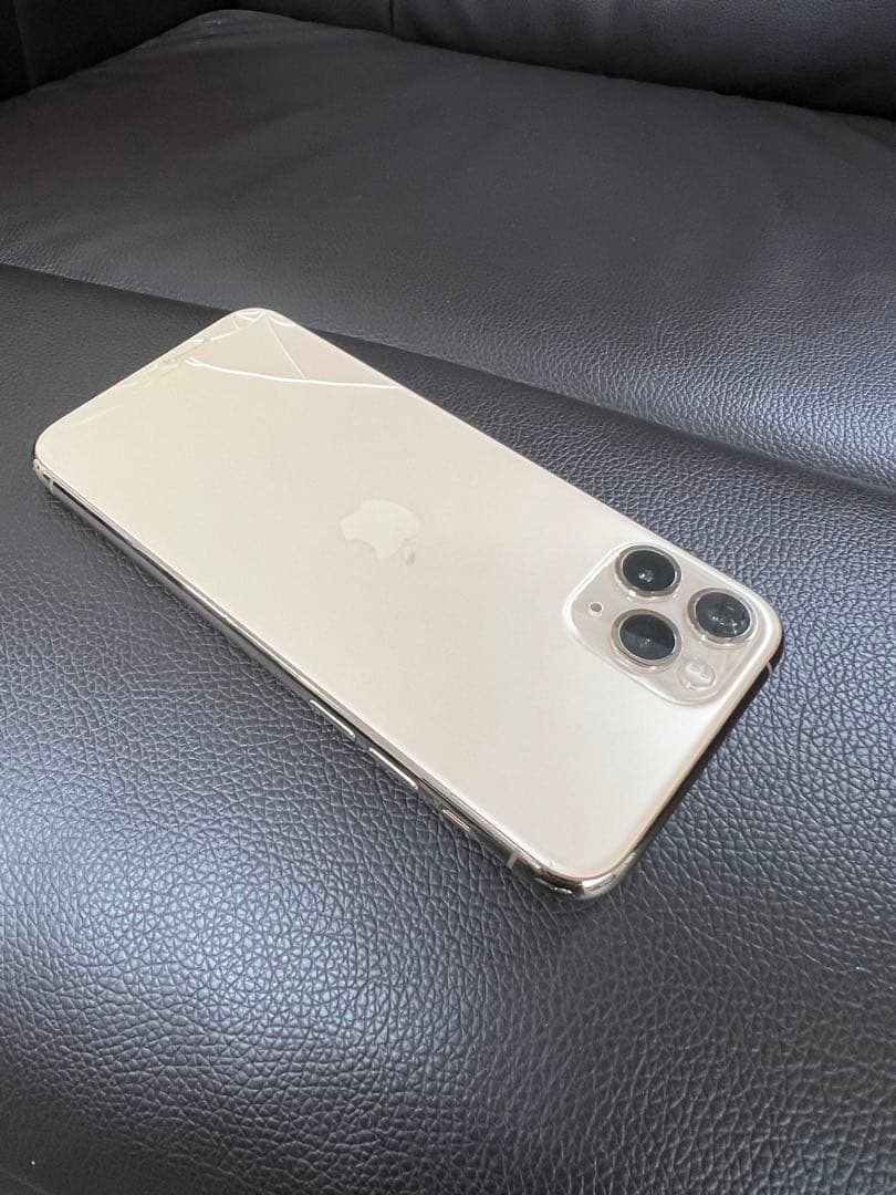 iPhone11 Pro 256G 本体 ひび割れあり