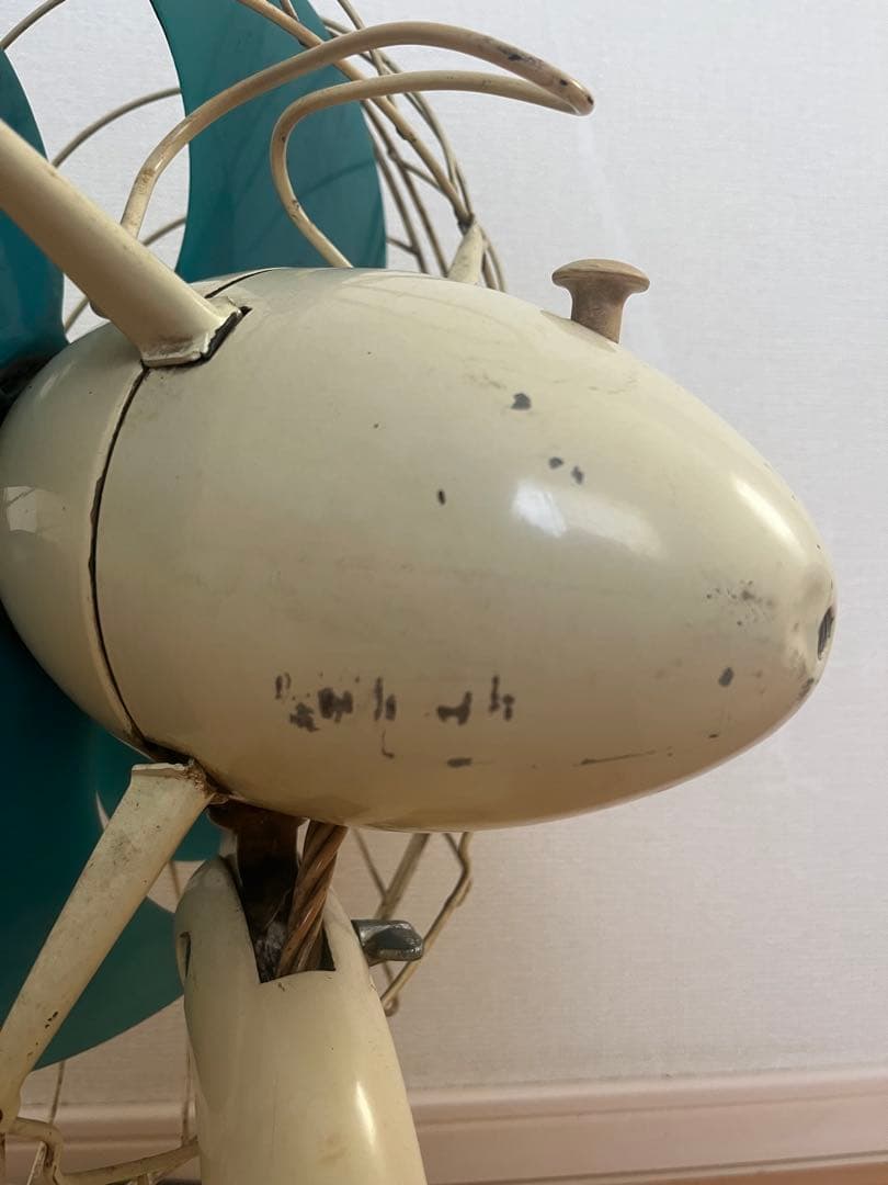 日立扇風機　扇風機 メタル製　昭和レトロ／アンティーク