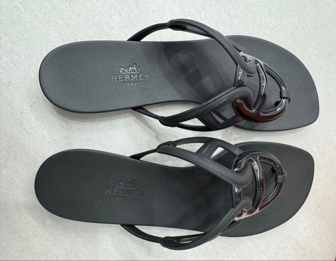 エルメス HERMES エジェリ サンダル ラバー 黒 39