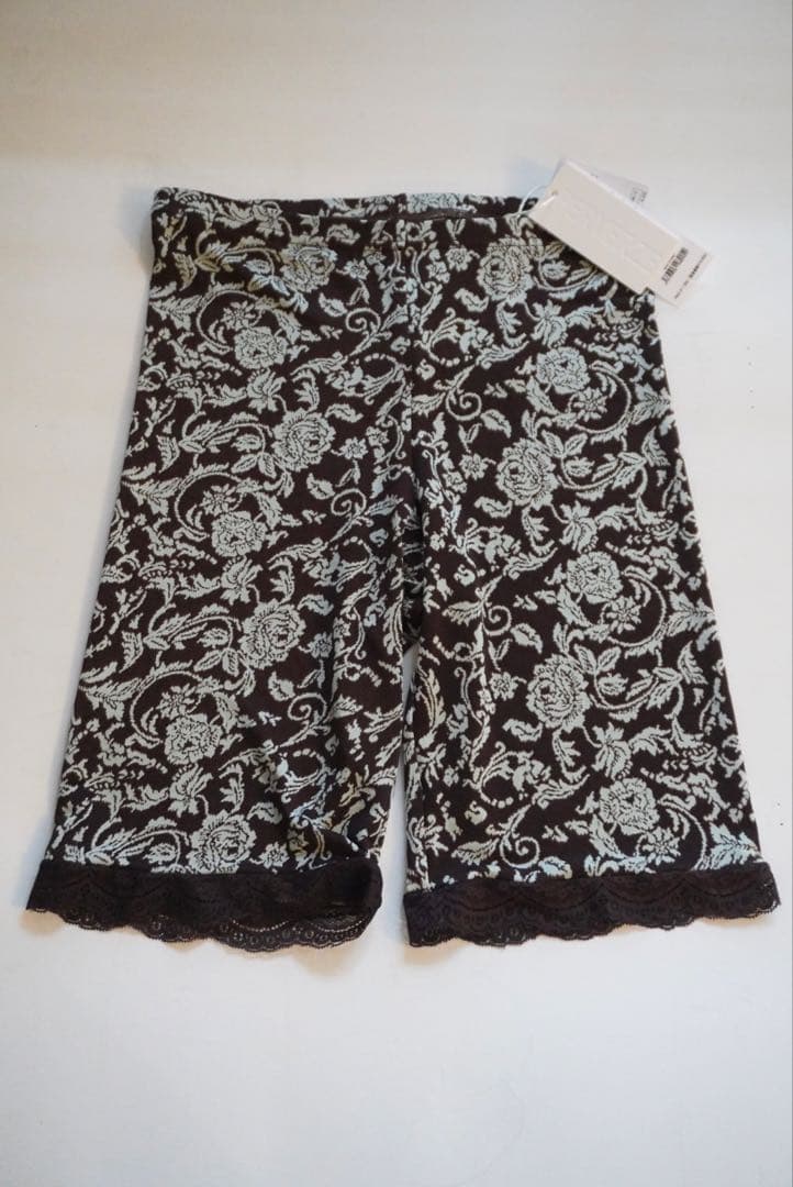 完売試着のみ　PERVERZE Lace Trim Shorts / Brown