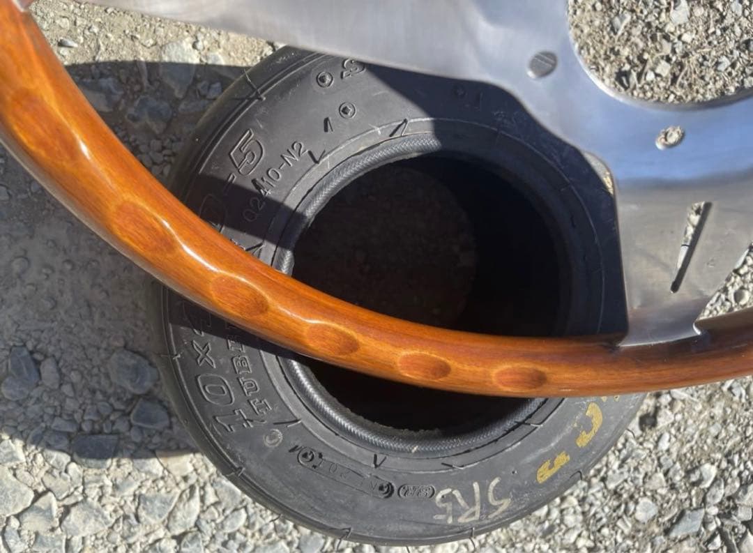 当時物 NARDI ナルディクラシック ウッドステアリング 36π