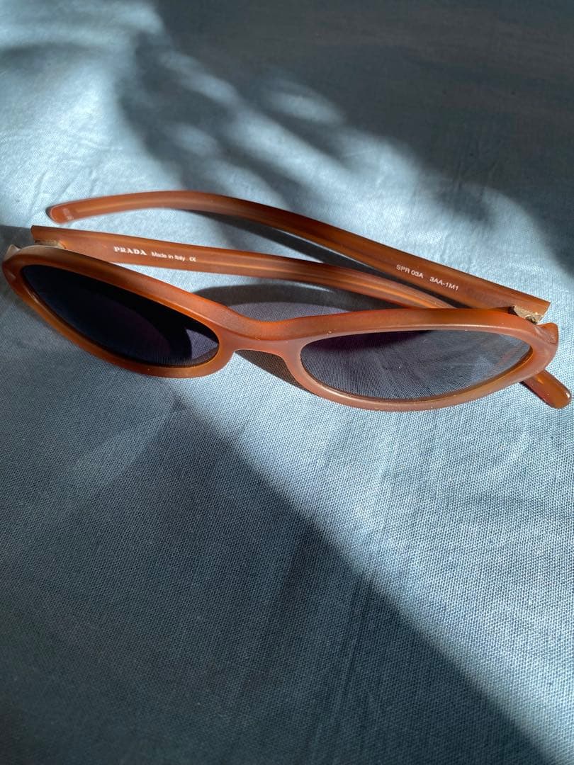 【美品】PRADA プラダ サングラス イタリア製 SPR03A おまけケース付