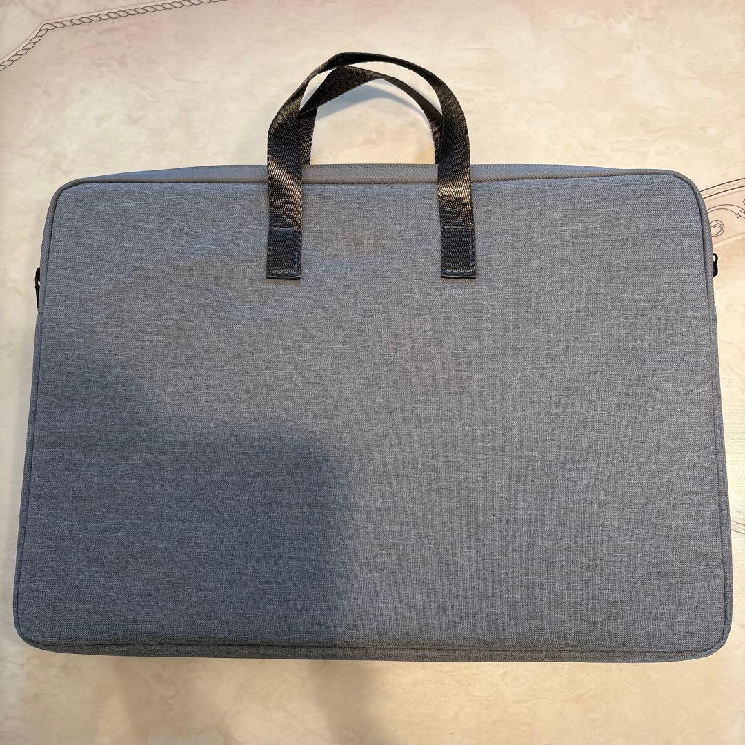 【1.42kg】14インチ ノートPC用 Tri-Screen Monitor