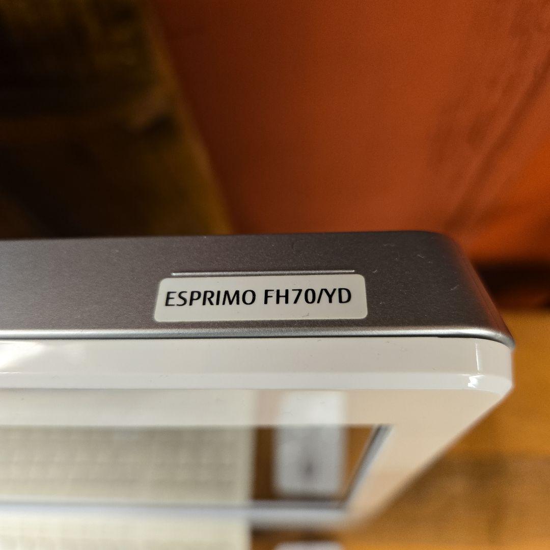 FUJITSU FMVF70YDW オールインワン パソコン 初期化済み
