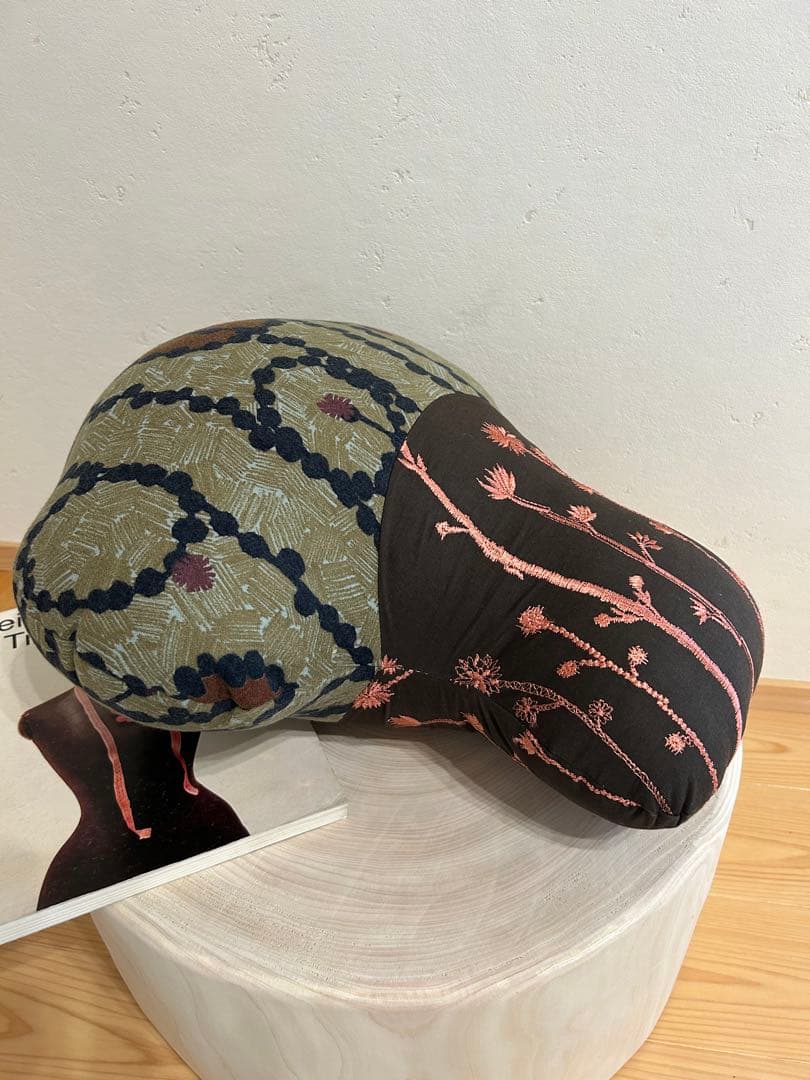 ミナペルホネン　きのこクッション