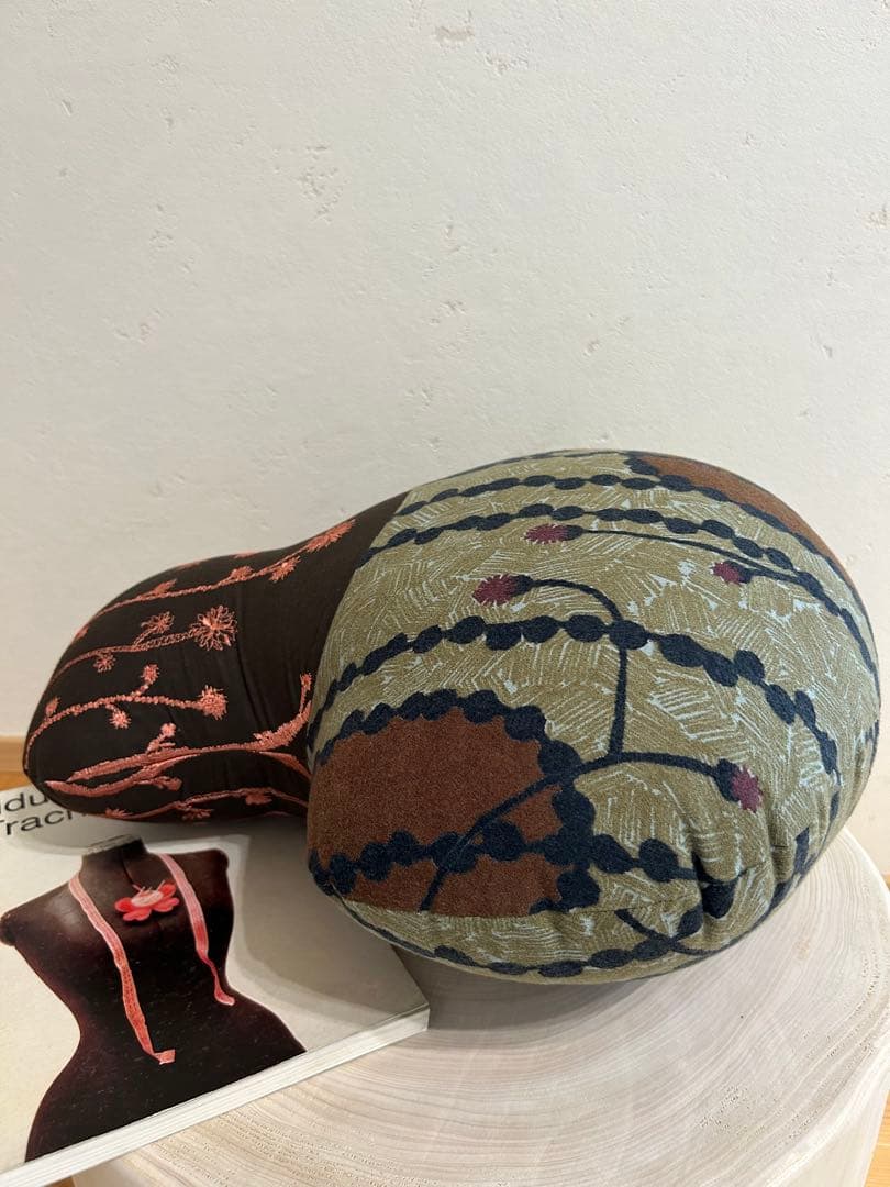 ミナペルホネン　きのこクッション