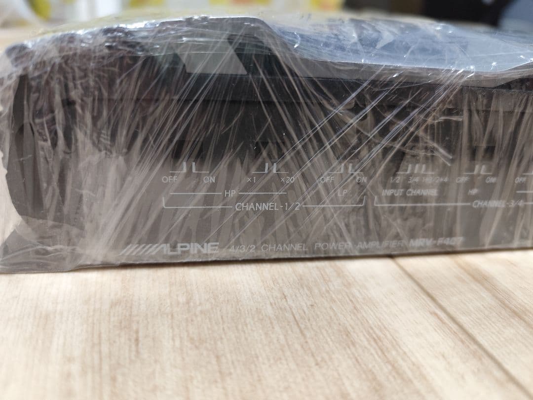 ALPINE　MRV-F407 アンプ