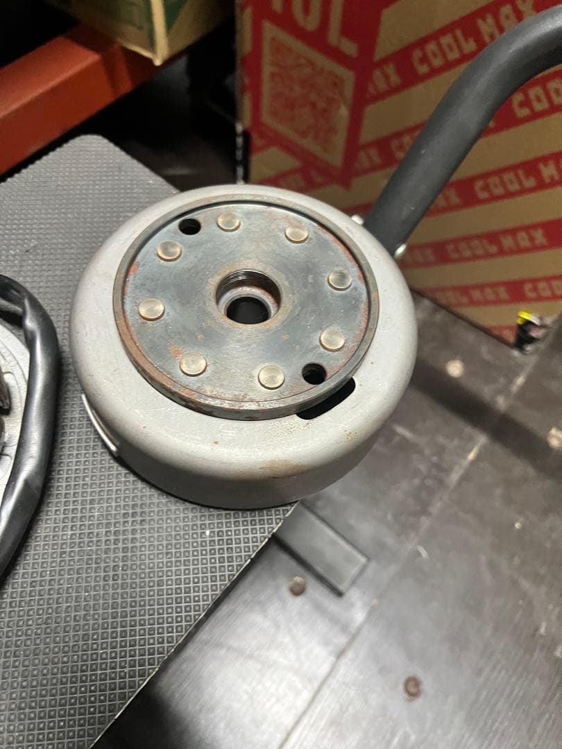 sr400 ジェネレーターフライホイールセット　実働品　美品sr500