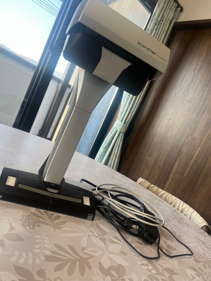 ScanSnap SV600非破壊スキャナ スタンド型 消毒・クリーニング済