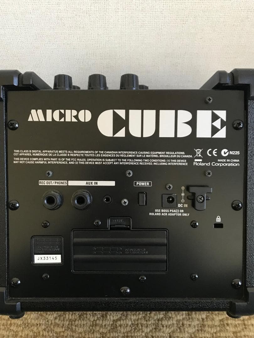 ローランド マイクロキューブ(Roland MICRO CUBE)