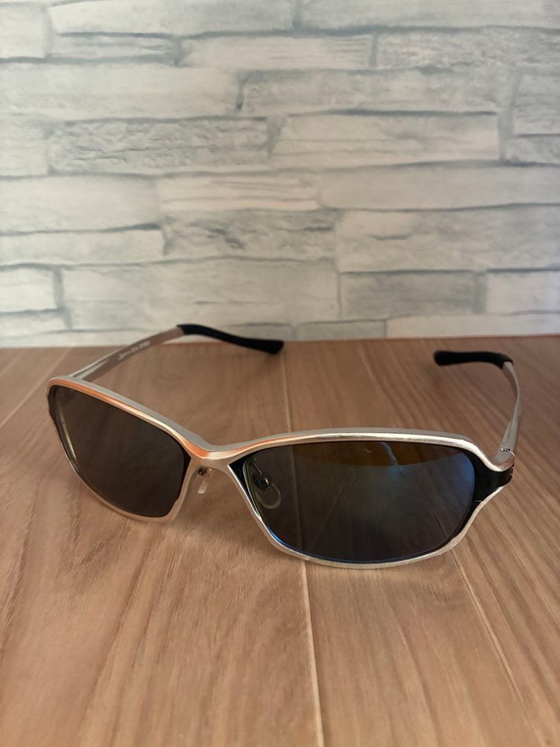 遮光サングラス　ゼクー　ドリオ