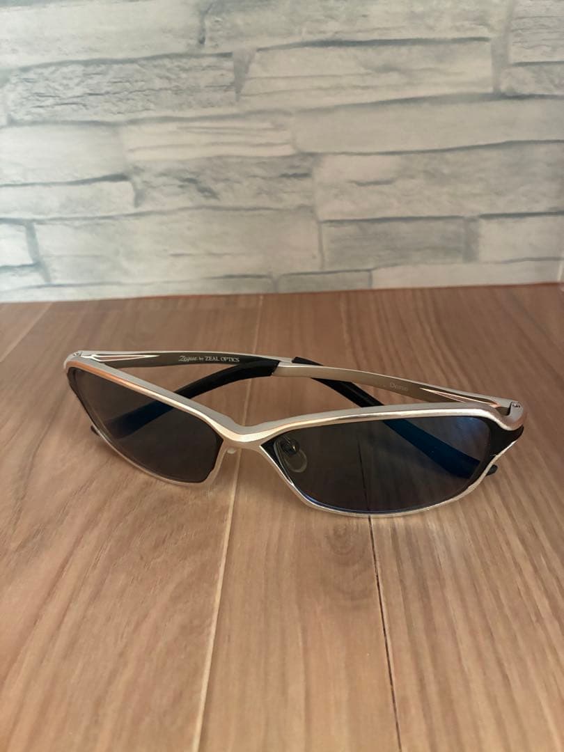 遮光サングラス　ゼクー　ドリオ