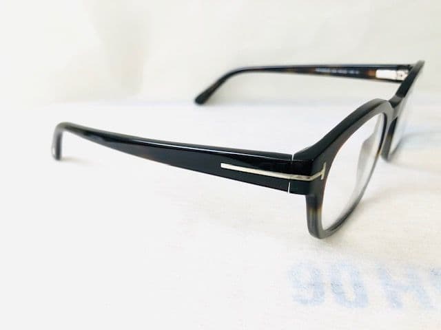 定価6万トムフォード眼鏡サングラスめがねメガネ国内正規品