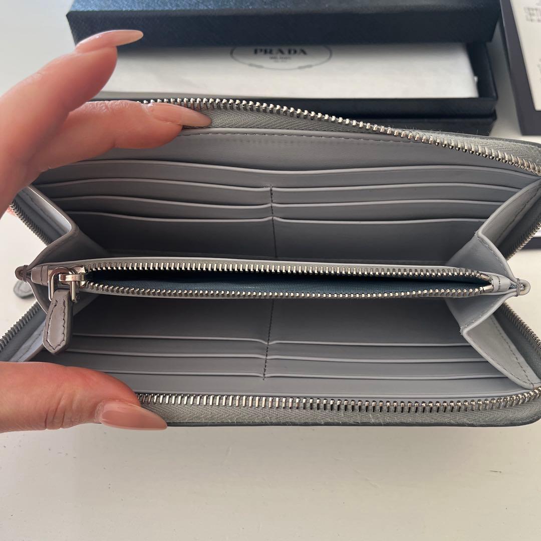 【最終値下】PRADA グレー 長財布　美品