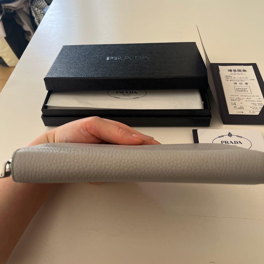 【最終値下】PRADA グレー 長財布　美品
