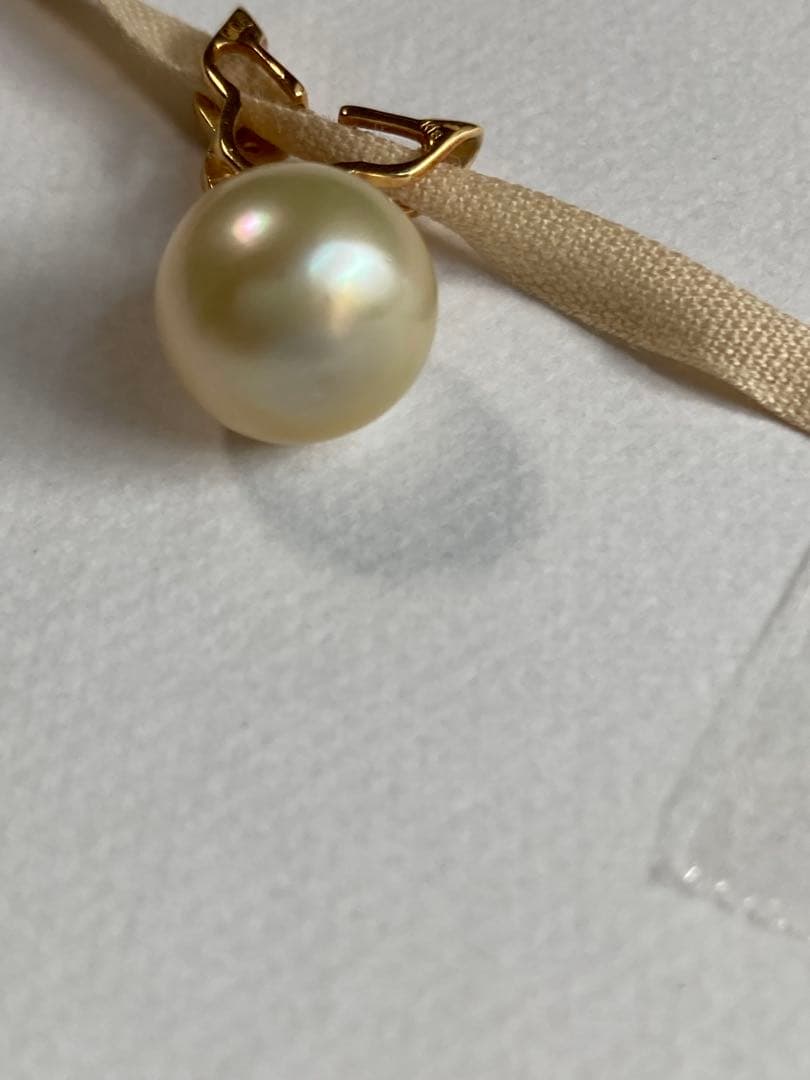 ペンダントトップ　パール　k18 ダイヤモンド