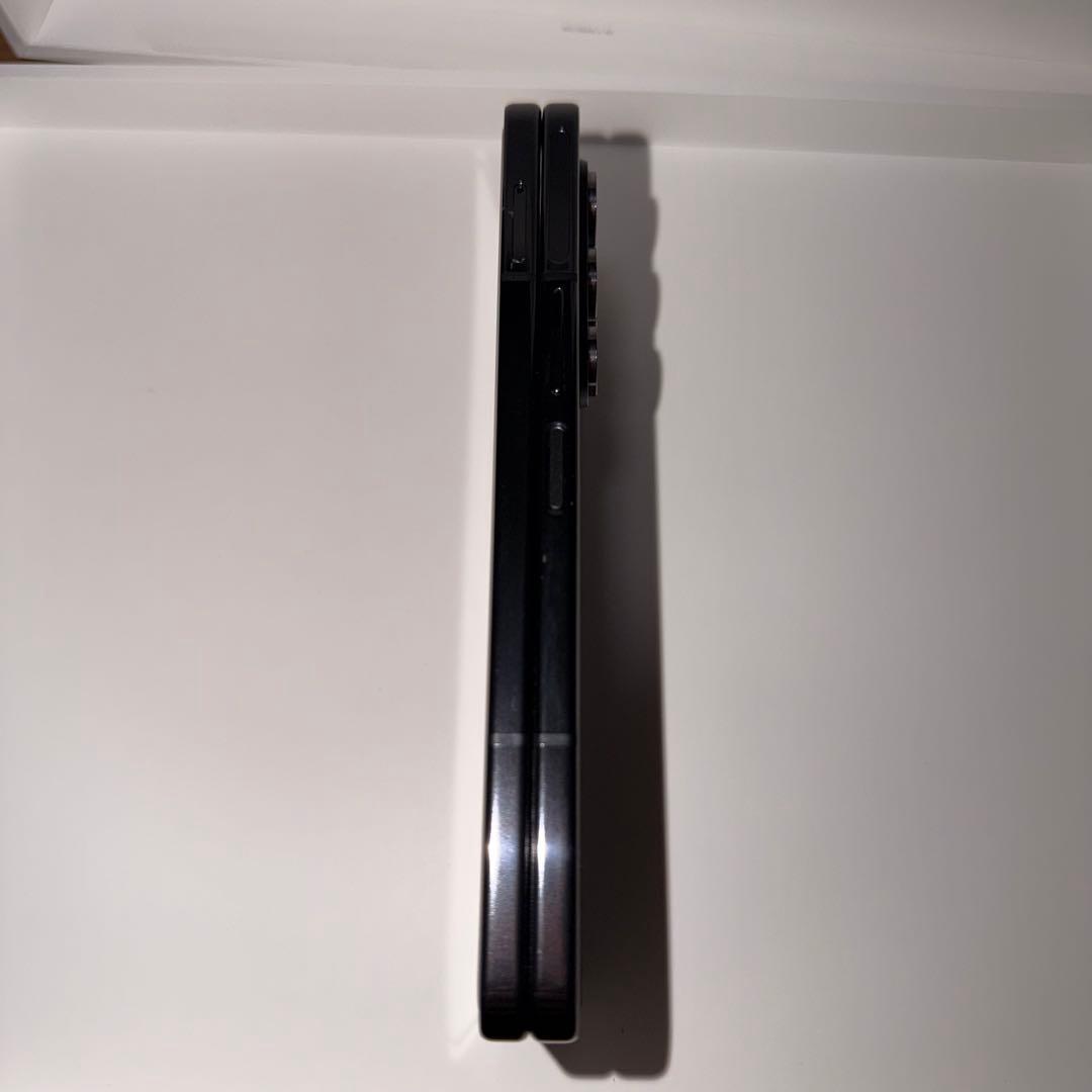 Galaxy Z Fold5 256GB ファントムブラック au 国内正規品