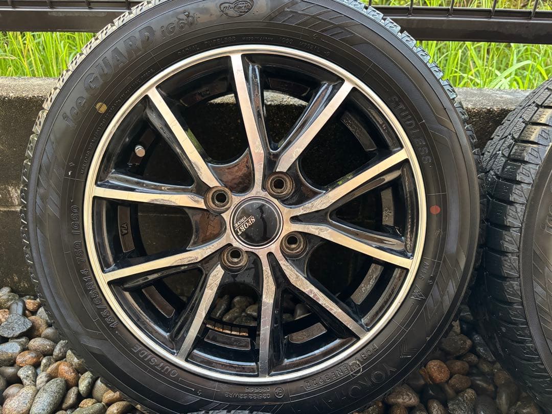 YOKOHAMAスタッドレスタイヤ 155/65R14 ホイール4本セット